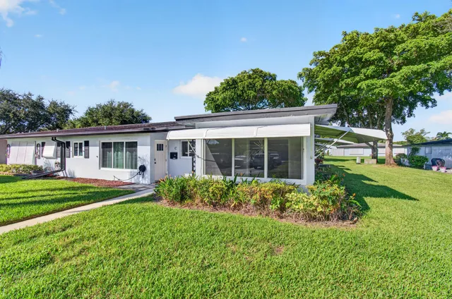 2-bedroom home at 455 High Point Boulevard #D, Delray Beach