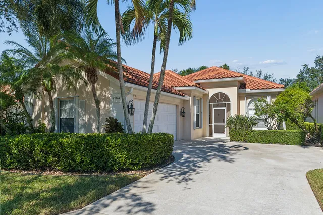 4-bedroom home at 7303 Deer Point Lane, West Palm Beach