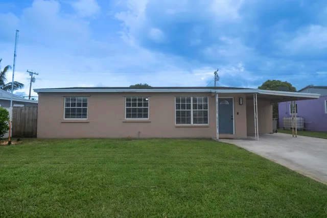 3-bedroom home at 2032 Worthington Road, West Palm Beach