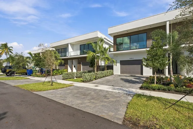 4-bedroom home at 1015 NE 3rd Street, Fort Lauderdale