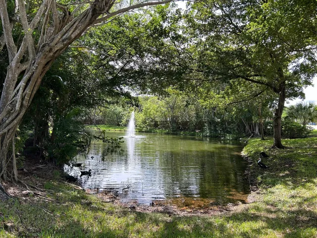 2-bedroom rental at 9999 SUMMERBREEZE Drive #105, Sunrise