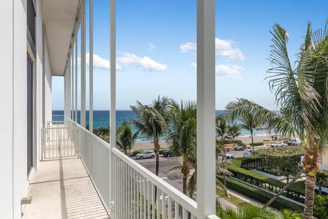2-bedroom rental at 400 S Ocean Boulevard #419, Palm Beach