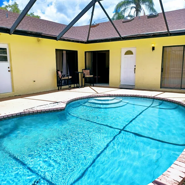 3-bedroom rental at 14132 LILY Court, Wellington