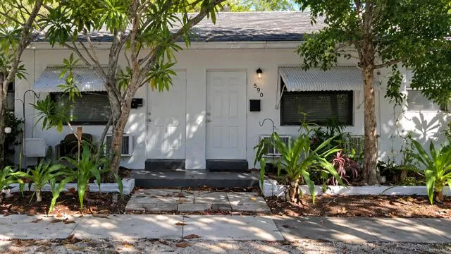 1-bedroom rental at 1500 NE 15th Avenue #1500, Fort Lauderdale