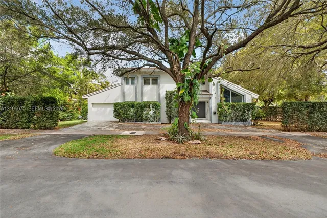 3-bedroom home at 3231 Salzedo Street, Coral Gables