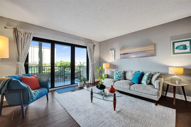 1-bedroom home at 1201 S Ocean Drive #218N, Hollywood