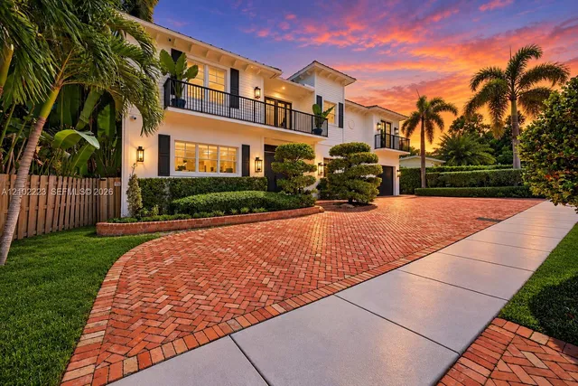 5-bedroom home at 1404 SE 9th Street, Fort Lauderdale