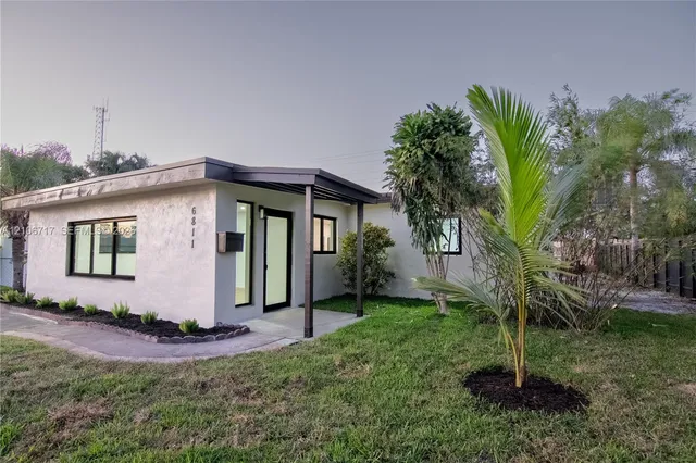 3-bedroom home at 6811 Thomas Street, Hollywood