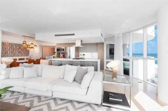 2-bedroom home at 6301 Collins Avenue #1105, Miami Beach
