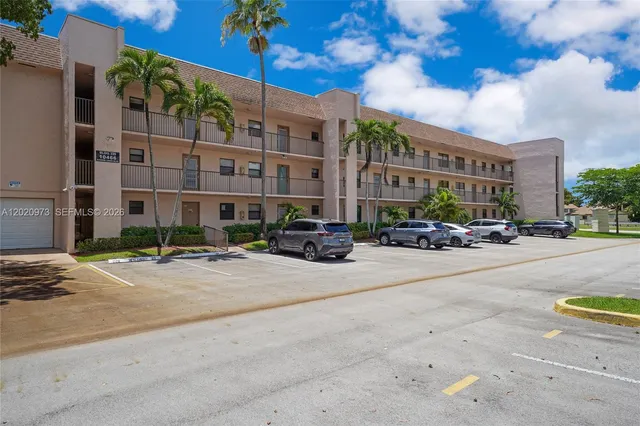 1-bedroom home at 10466 Sunrise Lakes Boulevard #107, Sunrise