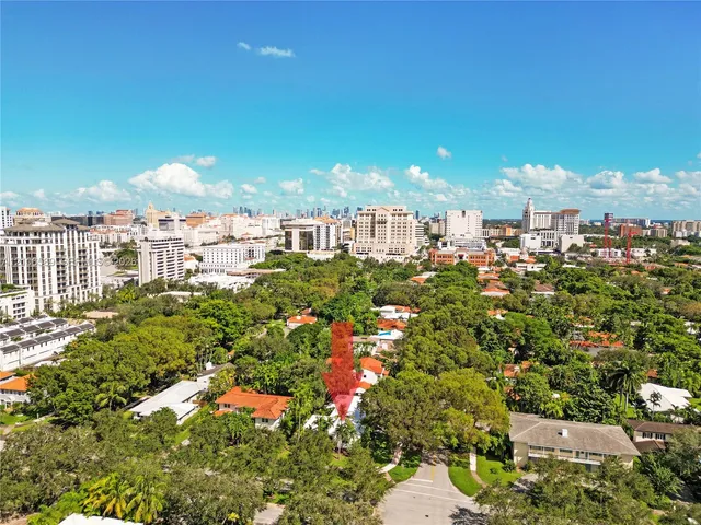 2-bedroom rental at 545 Sevilla Avenue #2, Coral Gables