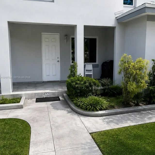 2-bedroom rental at 710 E 13th Street #A, Hialeah