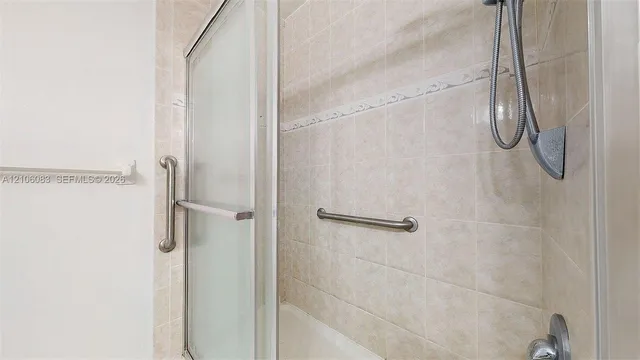 2-bedroom rental at 5300 Washington Street #D303, Hollywood