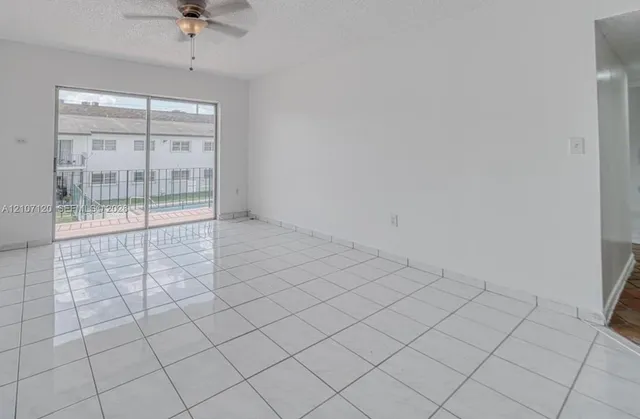 2-bedroom rental at 9520 SW 8th Street #222, Miami