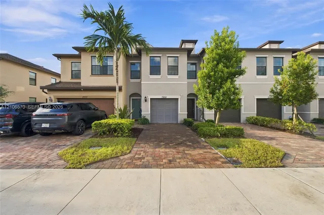 3-bedroom rental at 2804 Troubadour Street, Palm Springs