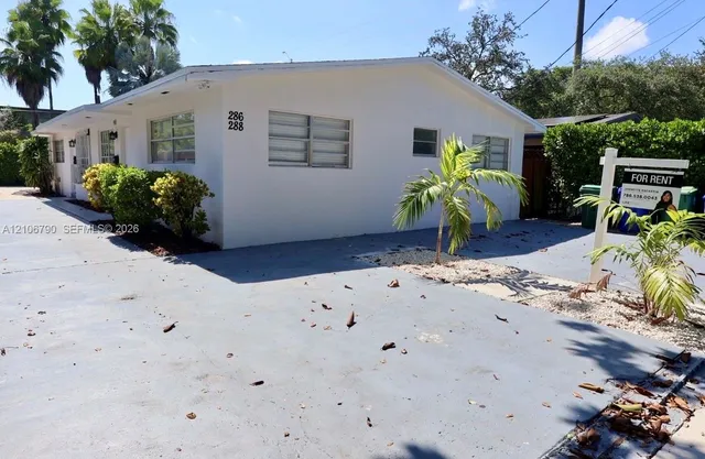 2-bedroom rental at 286 NW 39th Street #0, Miami