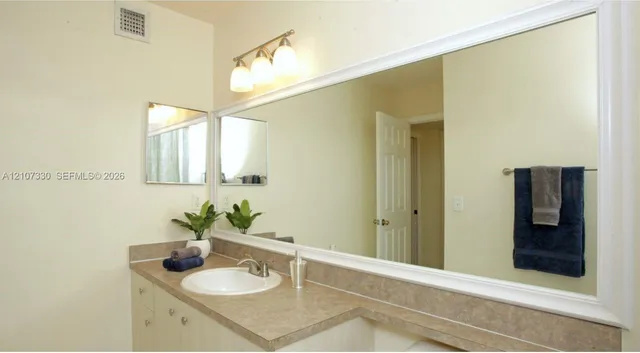 3-bedroom rental at 620 SW 111th Avenue #107, Pembroke Pines