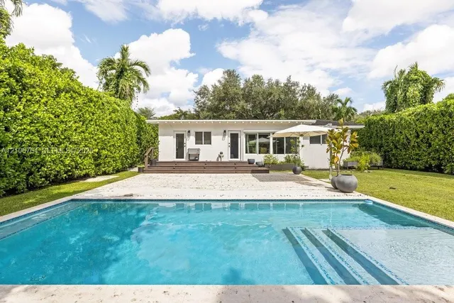 2-bedroom rental at 354 NE 91st Street, Miami Shores