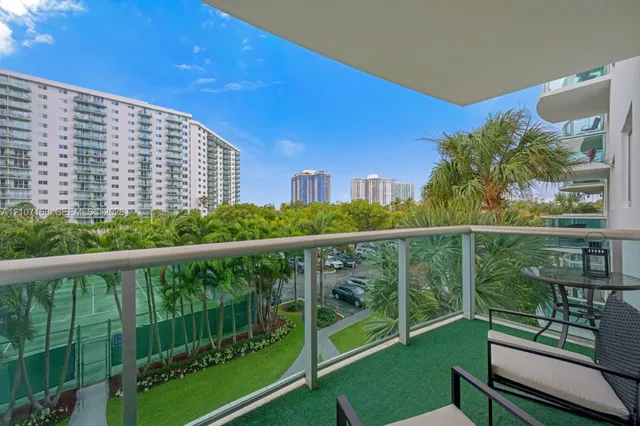 2-bedroom rental at 19370 Collins Avenue #312, Sunny Isles Beach