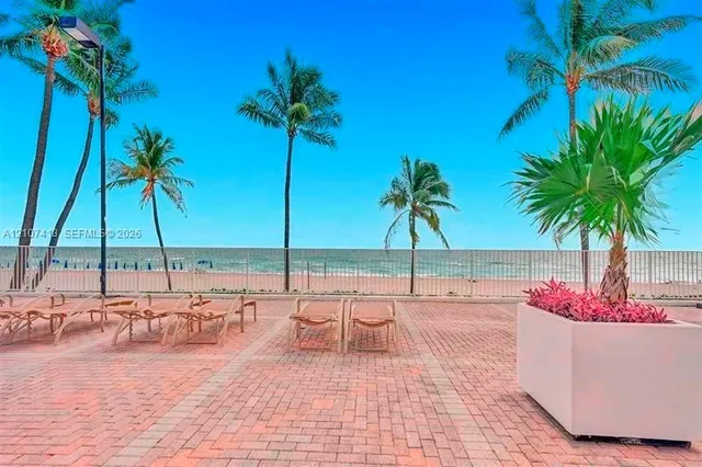 1-bedroom rental at 2301 S Ocean Drive #1606, Hollywood