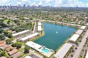 1-bedroom rental at 1000 SW 11 Avenue #12, Hallandale Beach