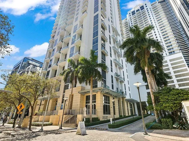 1-bedroom rental at 1060 Brickell Avenue #405, Miami