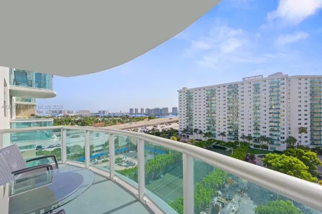3-bedroom rental at 19370 Collins Avenue #916, Sunny Isles Beach