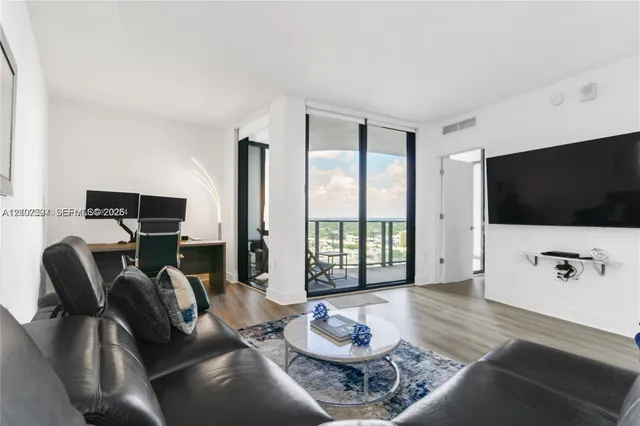 1-bedroom rental at 121 NE 34th Street #1614, Miami