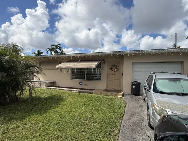 2-bedroom home at 2287 NW 81ST Avenue, Sunrise