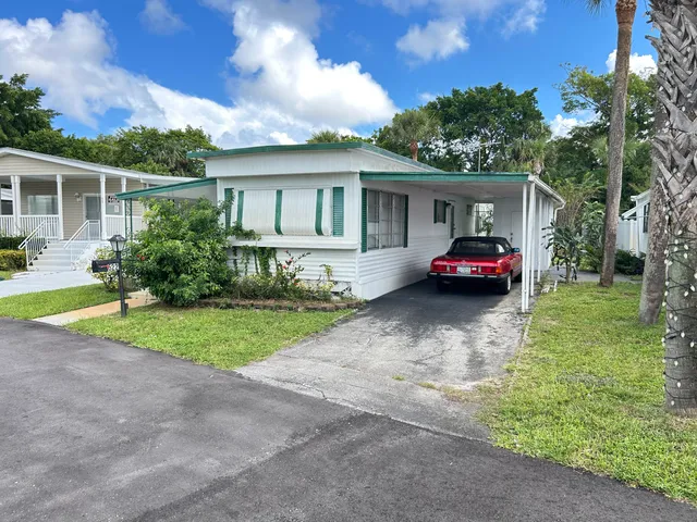 2-bedroom rental at 522 HIBISCUS Drive, Deerfield Beach