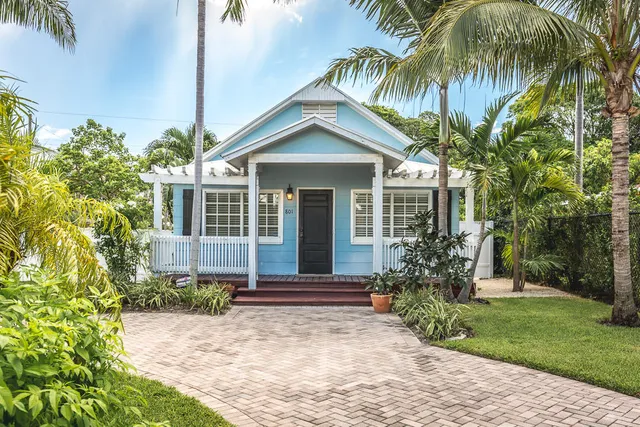 3-bedroom rental at 801 SE 3RD Avenue, Delray Beach