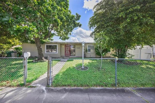 3-bedroom home at 4415 SW 112th Place, Miami