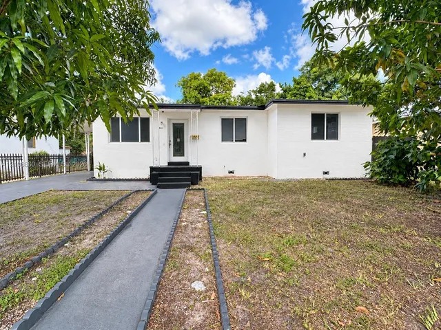 3-bedroom home at 921 NE 154th Street, North Miami Beach
