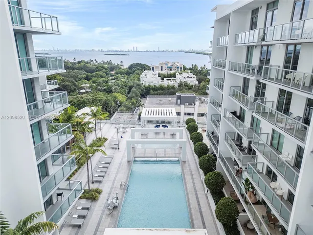 2-bedroom home at 3900 Biscayne Boulevard #S-702, Miami