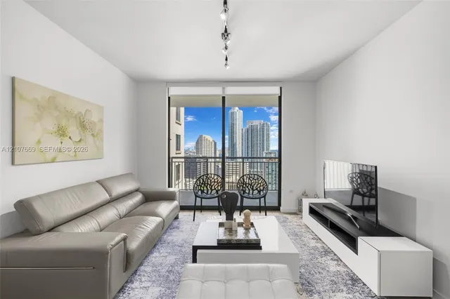 2-bedroom home at 999 SW 1st Avenue #2611, Miami