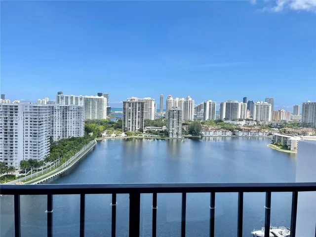 2-bedroom rental at 2750 NE 183rd Street #2310, Aventura