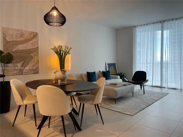 1-bedroom rental at 1060 Brickell Avenue #2413, Miami