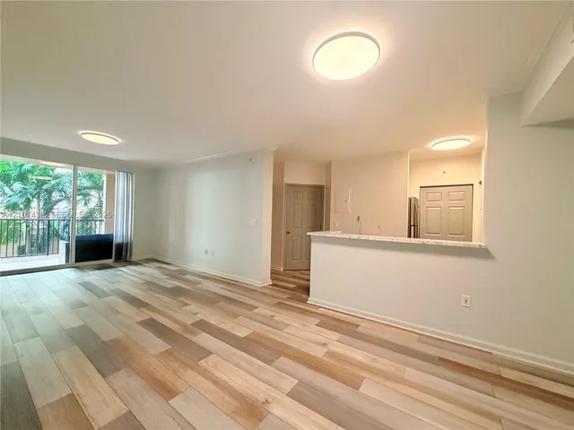 2-bedroom rental at 17100 N Bay Road #1214, Sunny Isles Beach