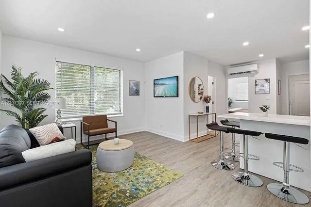 1-bedroom rental at 830 9th Street #14, Miami Beach