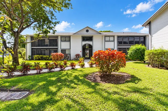 2-bedroom home at 15465 Lakes Of Delray Boulevard #103, Delray Beach