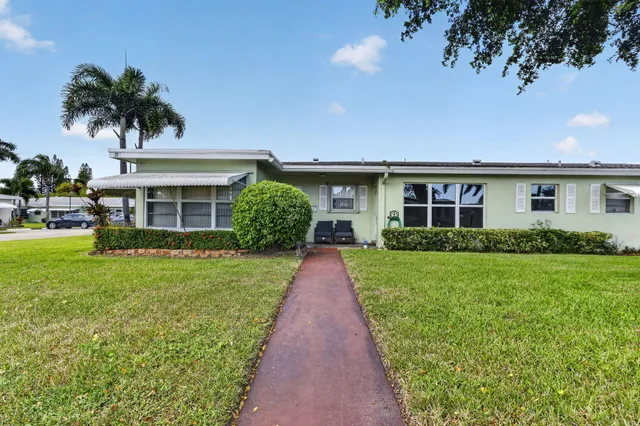 2-bedroom home at 211 COUNTRY Lane #A, Boynton Beach