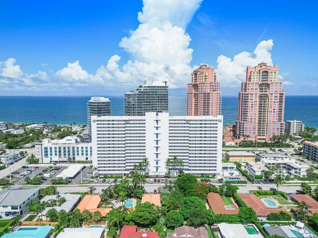 2-bedroom home at 2200 NE 33rd Avenue #6B, Fort Lauderdale