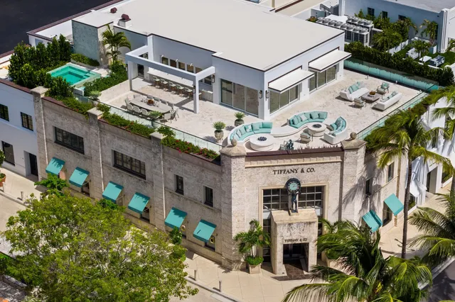 4-bedroom home at 415 Hibiscus Avenue, Palm Beach