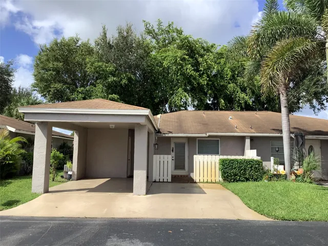 2-bedroom home at 6699 Moonlit Drive, Delray Beach