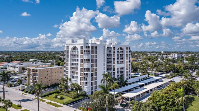 2-bedroom rental at 3901 S FLAGLER Drive #505, West Palm Beach