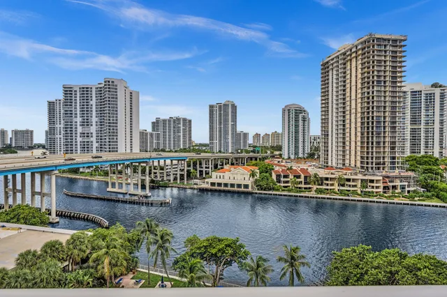 2-bedroom rental at 19390 COLLINS Avenue #1007, Sunny Isles Beach