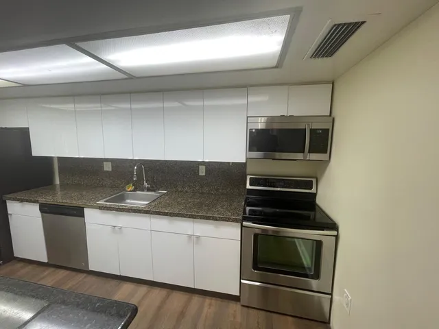 3-bedroom rental at 10411 N Kendall Drive #B203, Miami