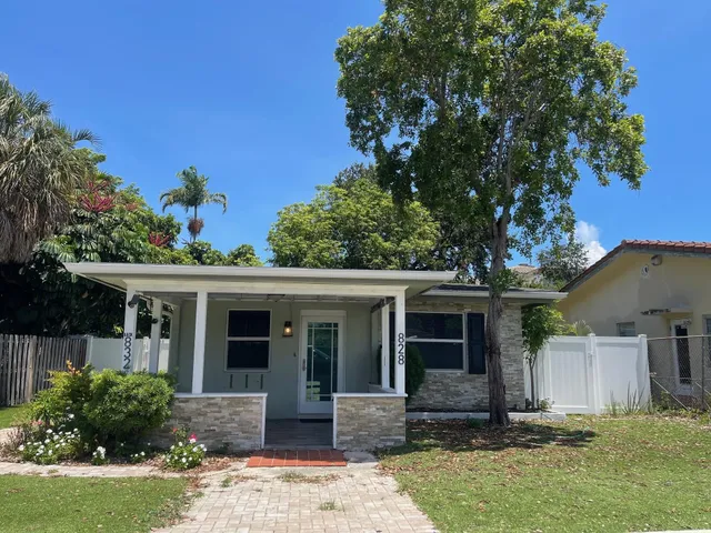1-bedroom rental at 828 NE 16TH Avenue, Fort Lauderdale