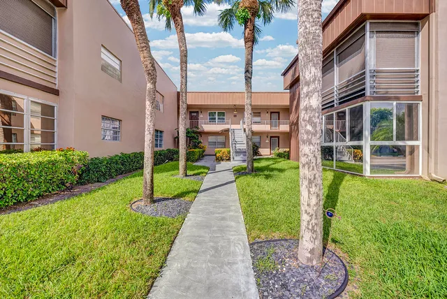 1-bedroom rental at 370 PIEDMONT H, Delray Beach