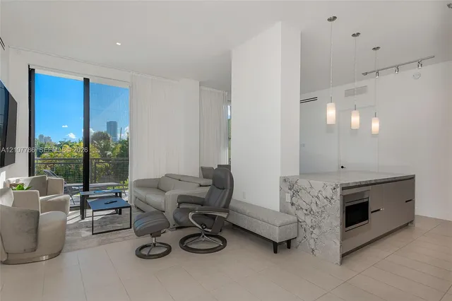 2-bedroom home at 1030 15th Street #214, Miami Beach